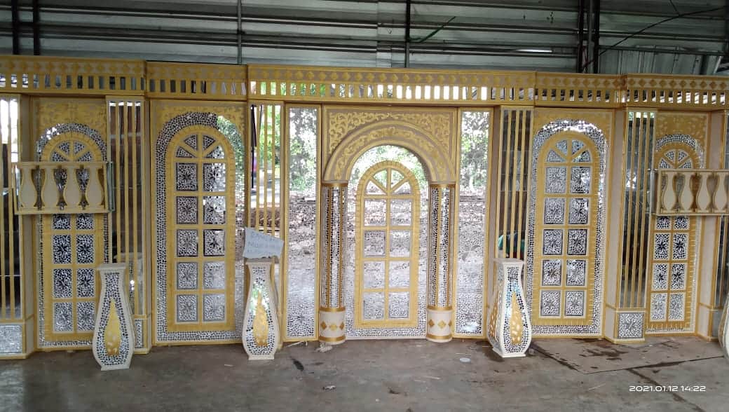 gebyok pelaminan/kaca pelaminan